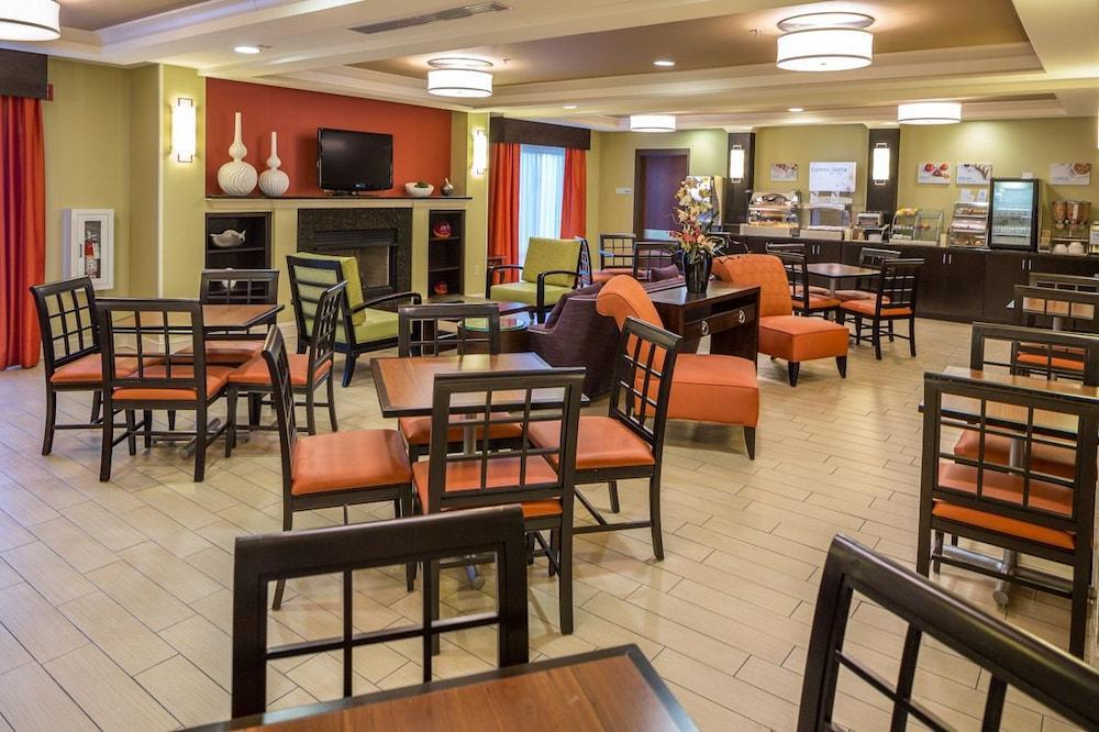 Holiday Inn Express & Suites I-26 & Us 29 At Westgate Mall By Ihg Spartanburg Exterior foto