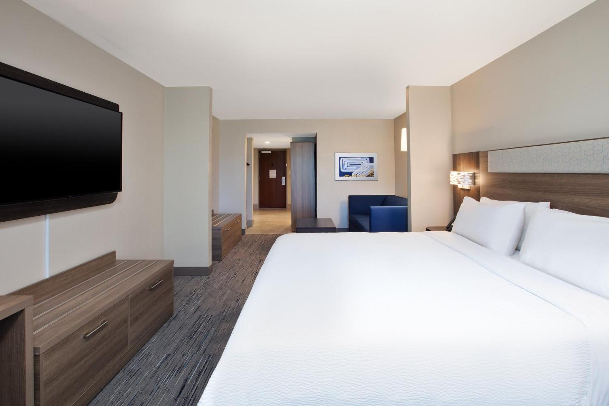 Holiday Inn Express & Suites I-26 & Us 29 At Westgate Mall By Ihg Spartanburg Exterior foto