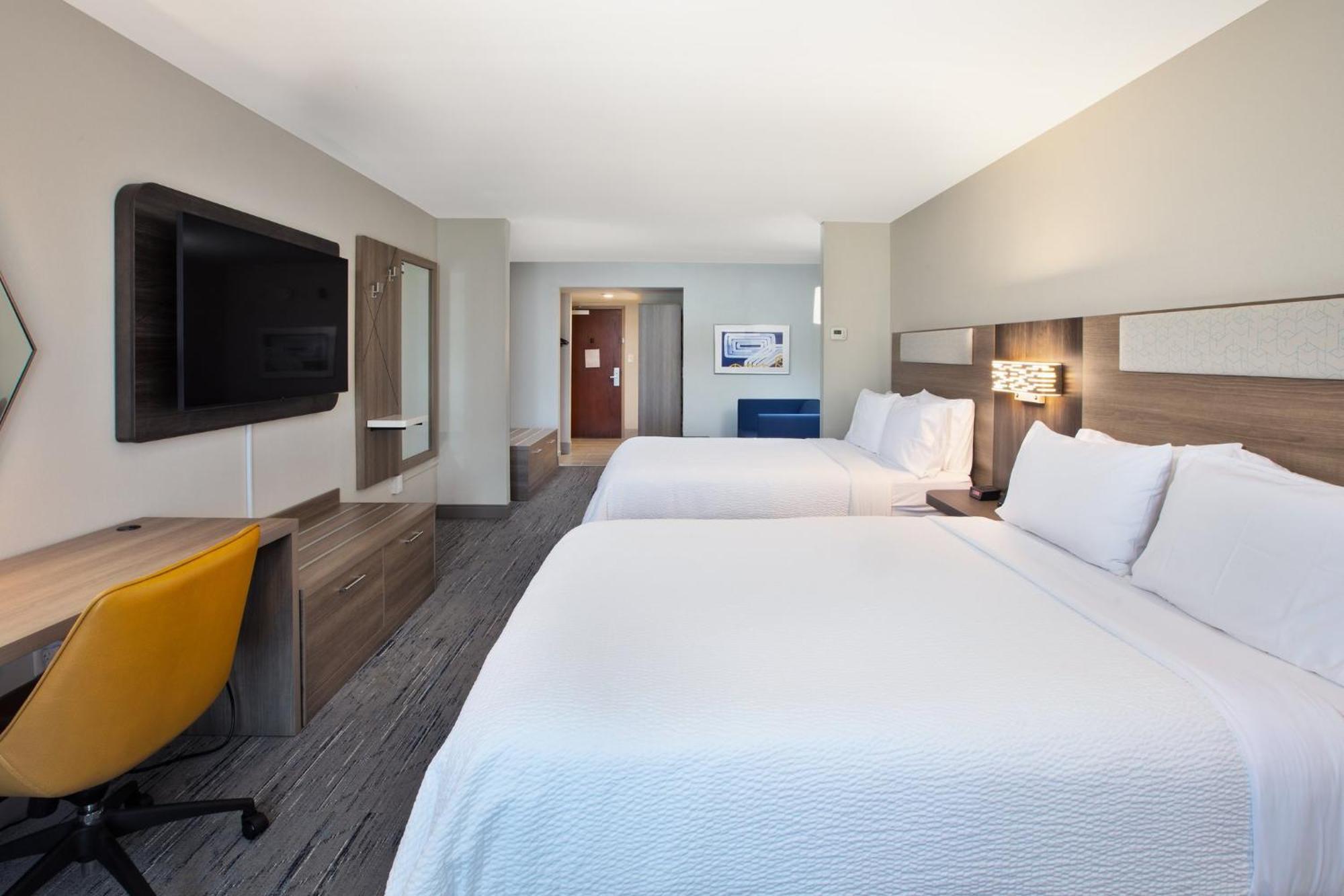 Holiday Inn Express & Suites I-26 & Us 29 At Westgate Mall By Ihg Spartanburg Exterior foto
